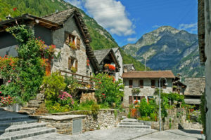 ь дом в горах Швейцарии