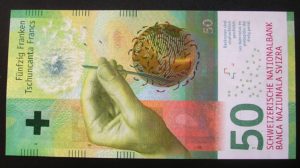 12 апреля Швейцарский национальный банк (SNB) начал выпуск давно ожидаемой 9-й серии швейцарской валюты с банкноты номиналом в 50 франков