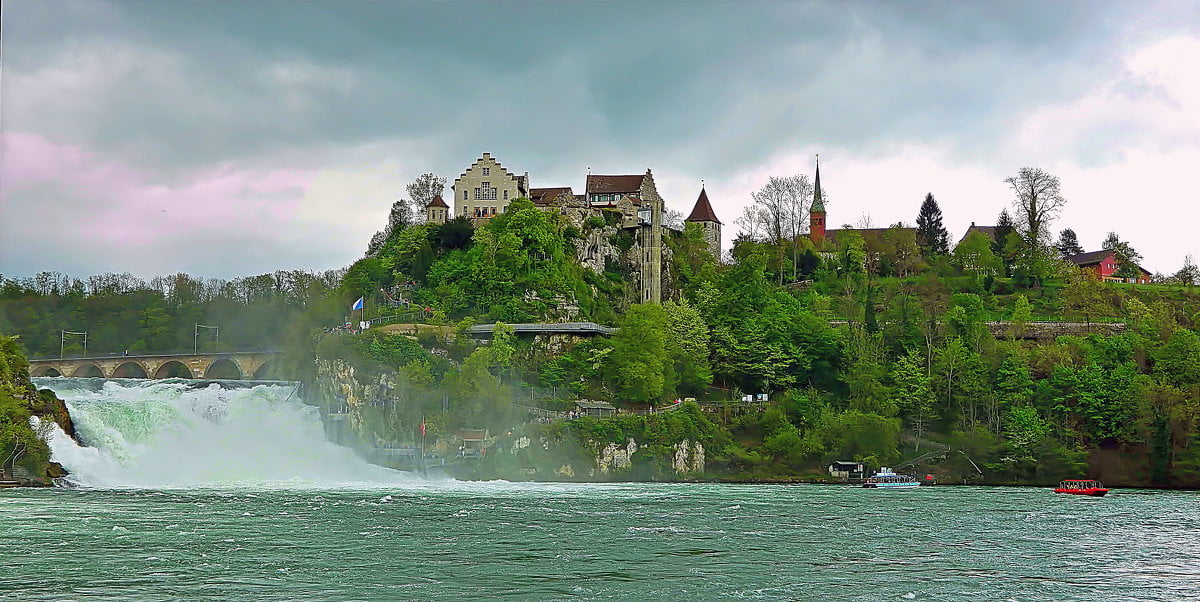 Рейнский водопад в швейцарии фото